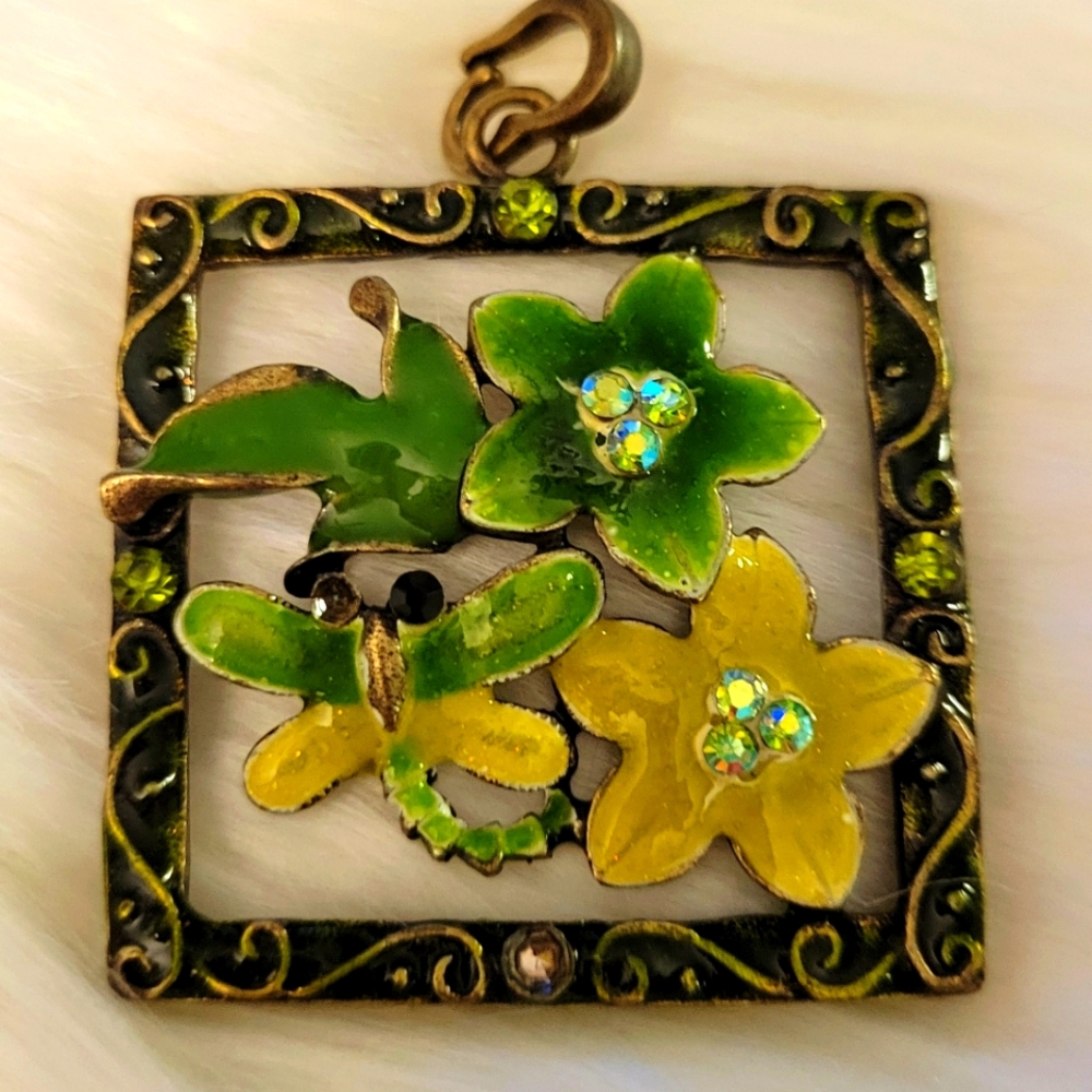 Vintage floral enamel pendant